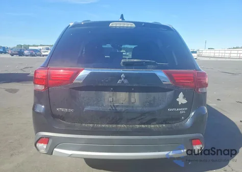 2017 Mitsubishi Outlander Se z USA, uszkodzony, nr VIN JA4AD3A39HZ032028